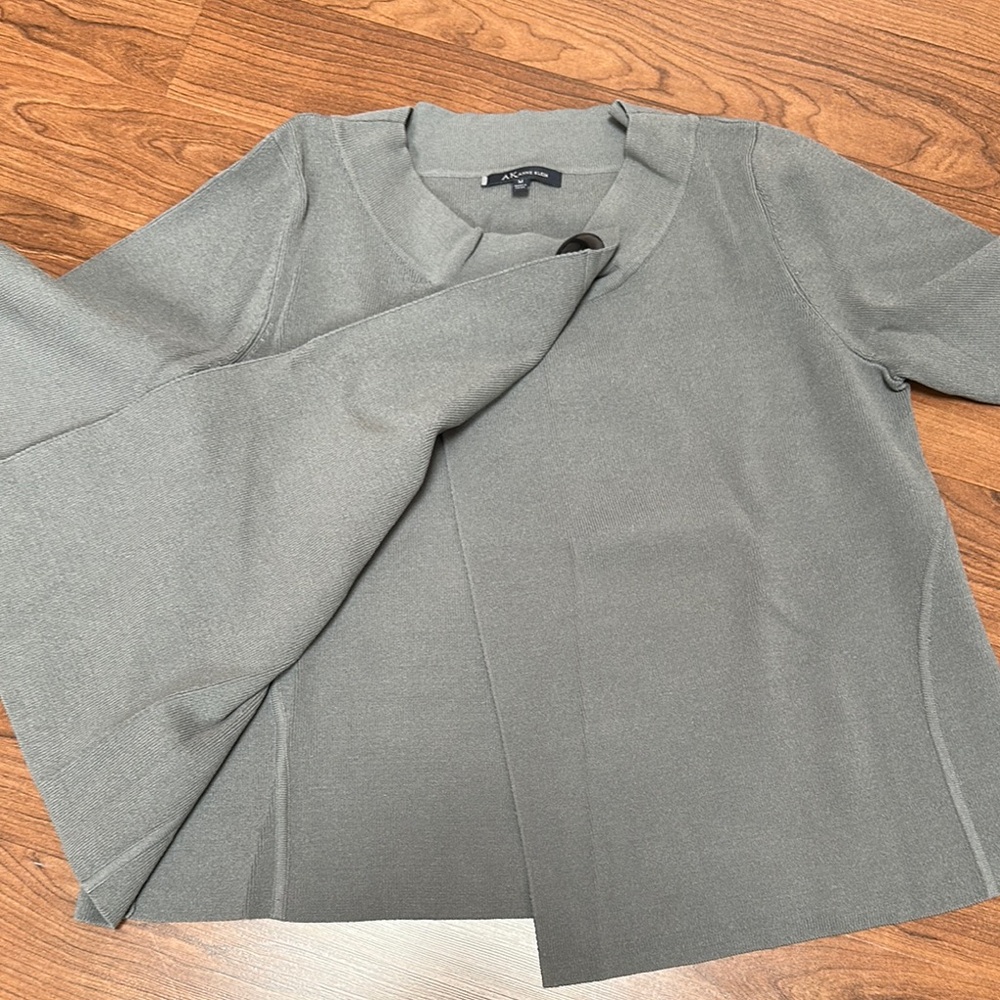 Fly Open Cardigan - Picture 4 of 7